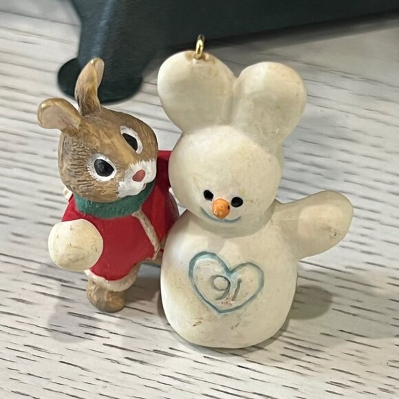 Vintage Hallmark Ornament Lot 1980 Angels Bunny Rabbits Polar Bear Turtle 1997 - Picture 8 of 16